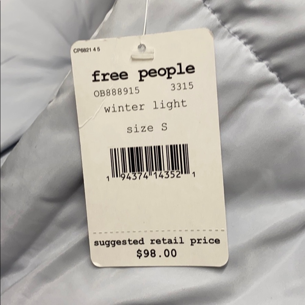 🆕 FREE PEOPLE WEEKENDER PUFFER - Picture 6 of 6